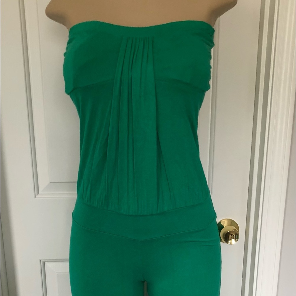 Lipstick sleeveless jumpsuit